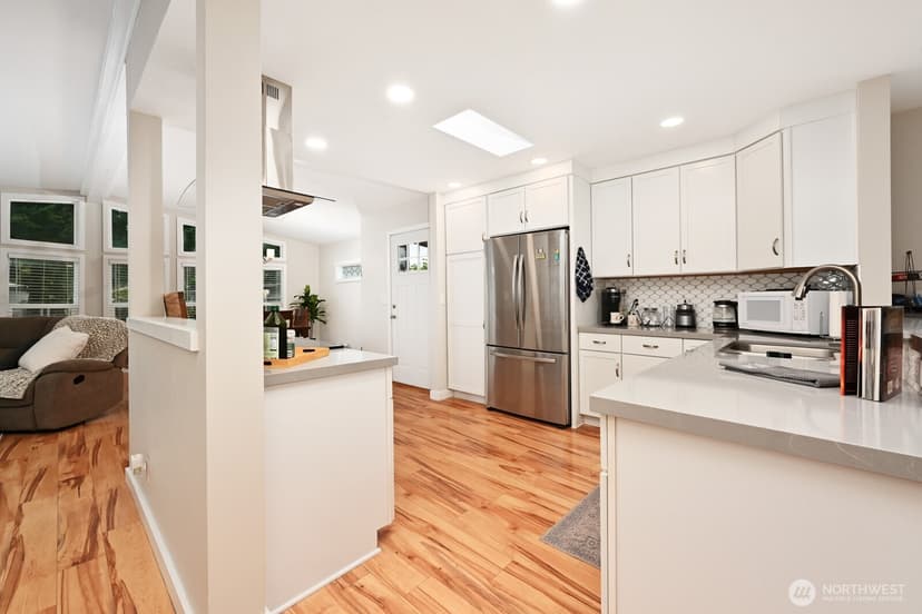 Property photo for 201 Union Avenue SE #13, Renton photo 9