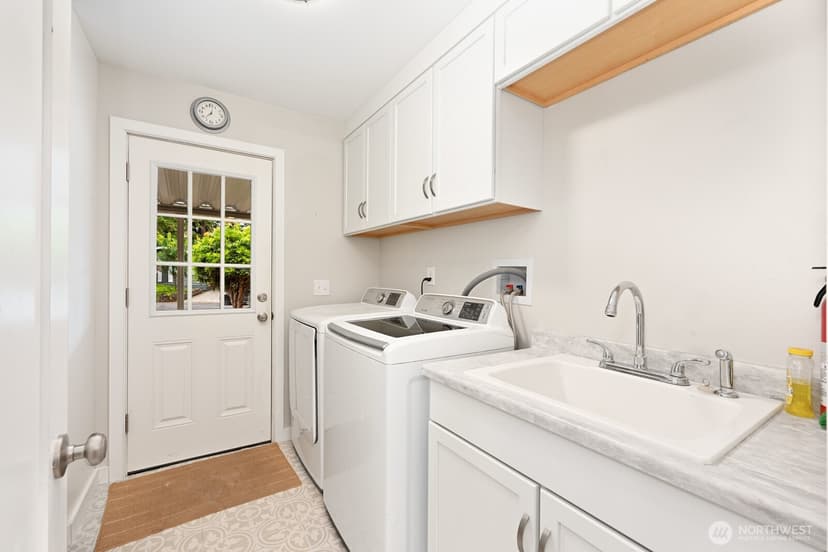 Property photo for 201 Union Avenue SE #13, Renton photo 24