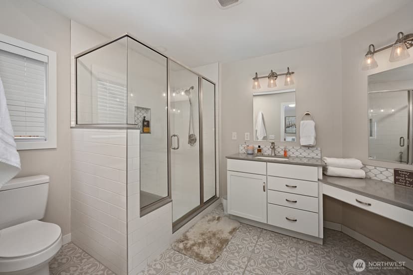 Property photo for 201 Union Avenue SE #13, Renton photo 20