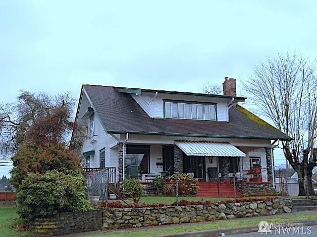 Property photo for 247 N Dunham Avenue, Arlington