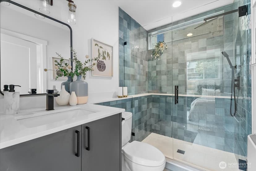 Property photo for 3111 Queen Anne Avenue N, Seattle photo 13