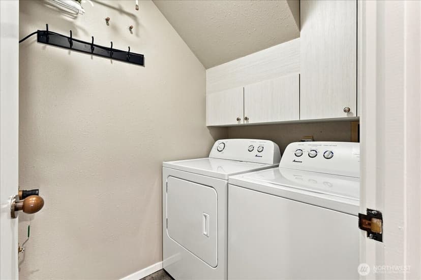 Property photo for 1 Halmalka Court #504B, Manson photo 32