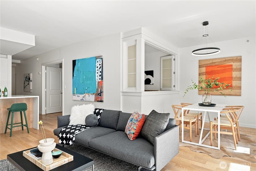 Property photo for 2607 Western Avenue #302, Seattle photo 5