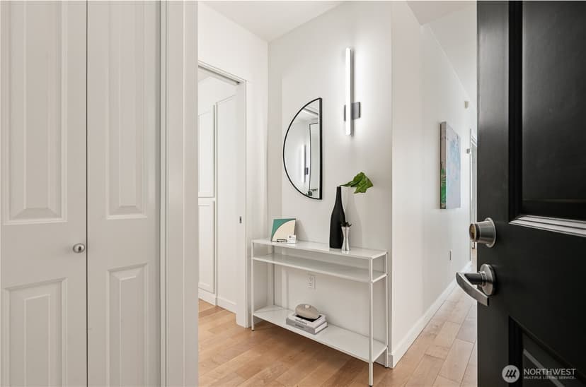 Property photo for 2607 Western Avenue #302, Seattle photo 20