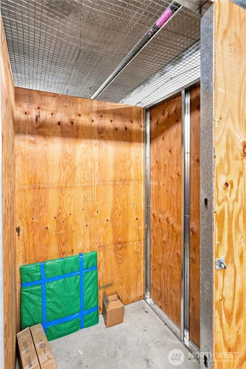 Property photo for 2607 Western Avenue #302, Seattle photo 32