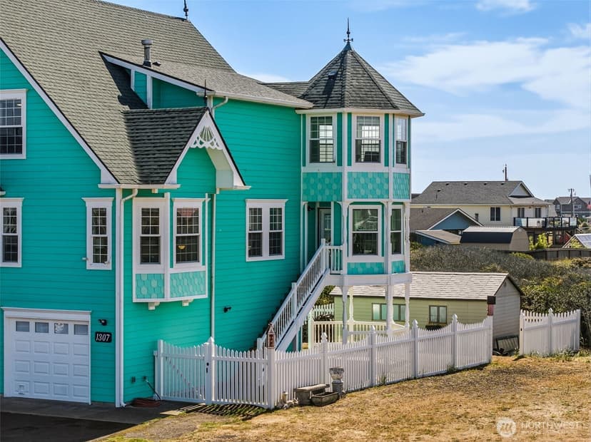 Property photo for 1307 Polara Court SW, Ocean Shores photo 36