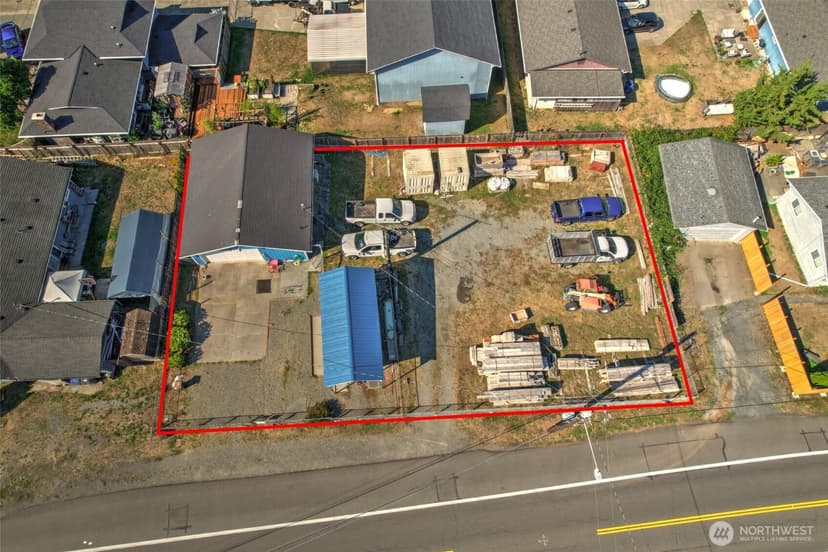 Property photo for 10122 51st Avenue NE, Marysville photo 12