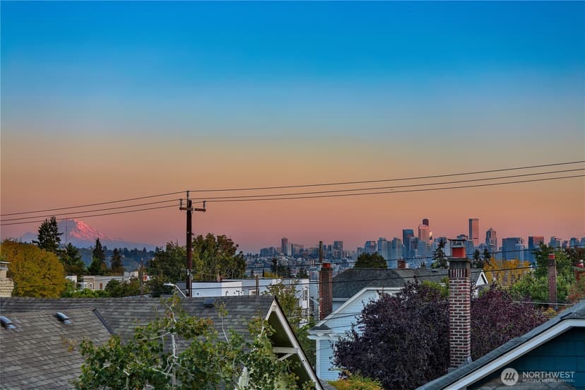 Property photo for 1023 N 49th Street, Seattle photo 28