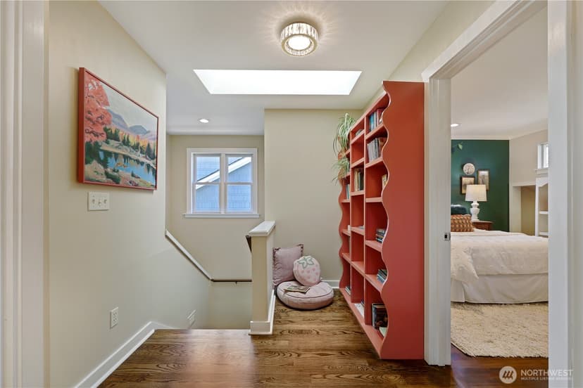 Property photo for 1023 N 49th Street, Seattle photo 21
