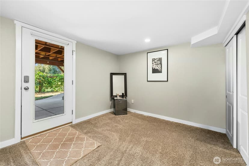 Property photo for 104 SW 132nd Street, Burien photo 22