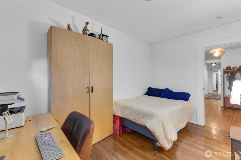 Property photo for 615 Boren Avenue #8, Seattle photo 7