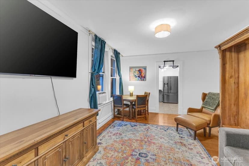 Property photo for 615 Boren Avenue #8, Seattle photo 10