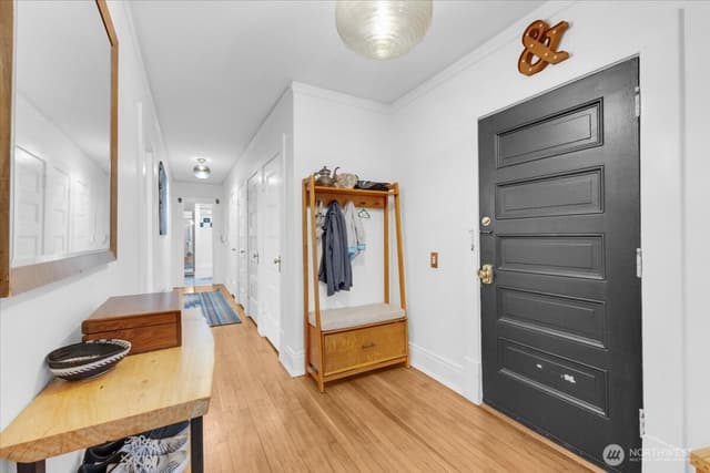 Property photo for 615 Boren Avenue #8, Seattle photo 5