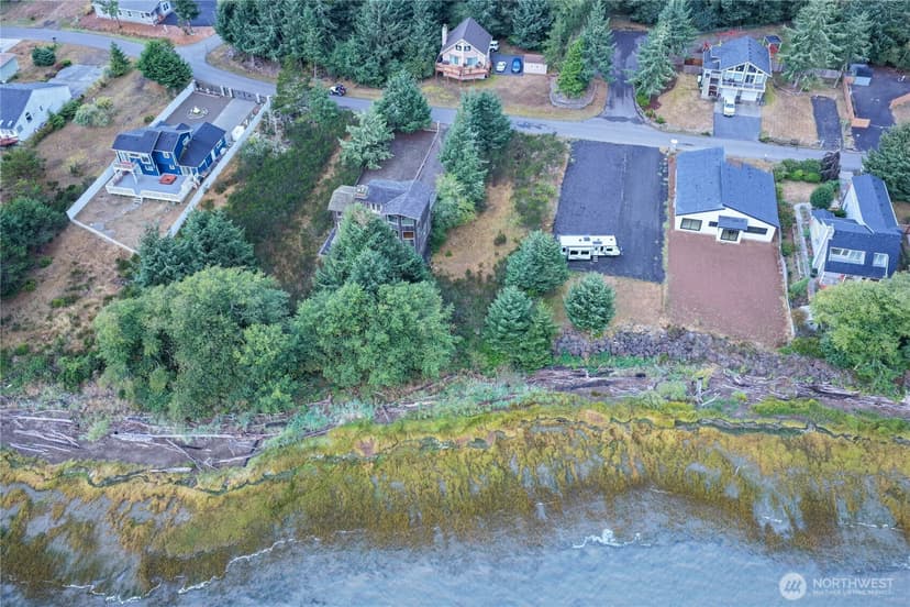 Property photo for 200 Sunrise Avenue SE, Ocean Shores photo 3