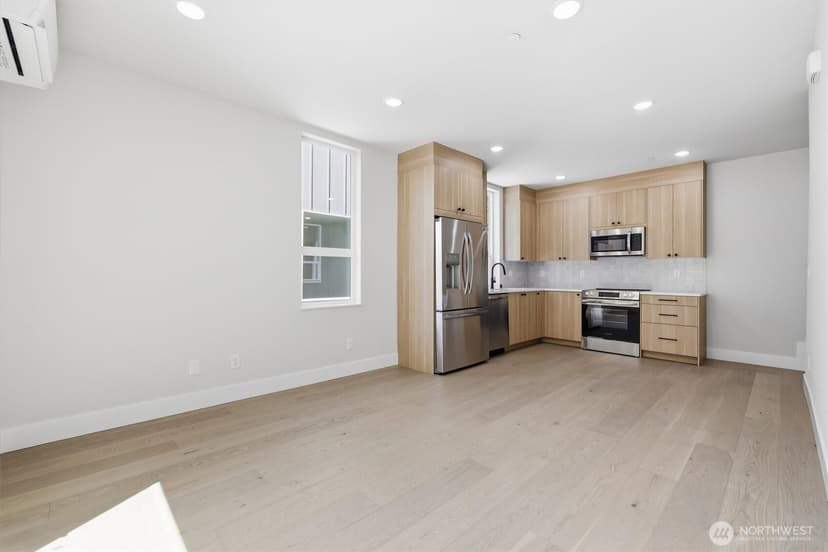 Property photo for 1401 29th Avenue, Seattle photo 5