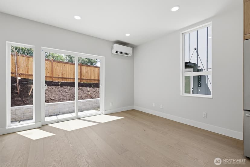 Property photo for 1401 29th Avenue, Seattle photo 11