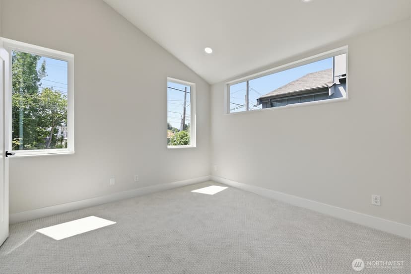 Property photo for 1401 29th Avenue, Seattle photo 27