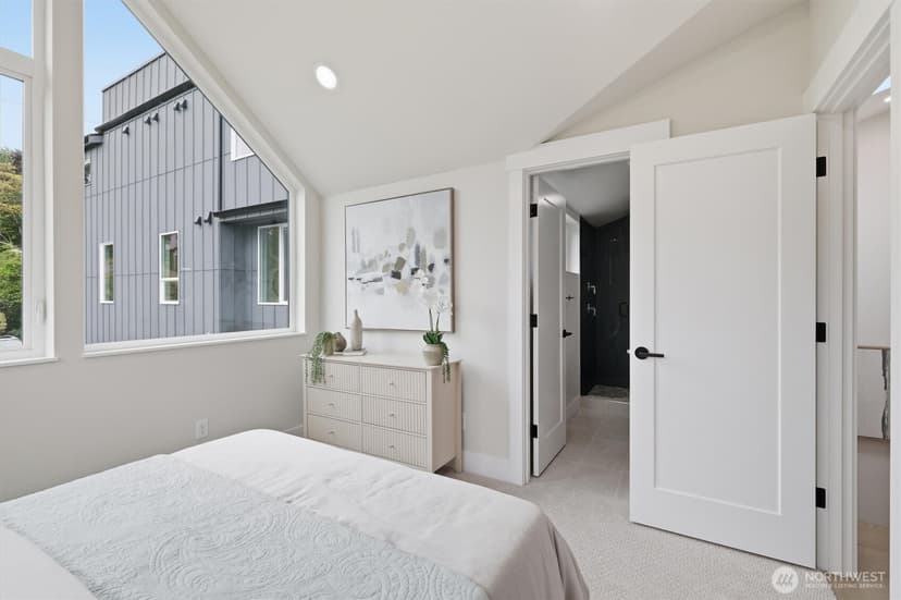 Property photo for 1409 29th Avenue, Seattle photo 17