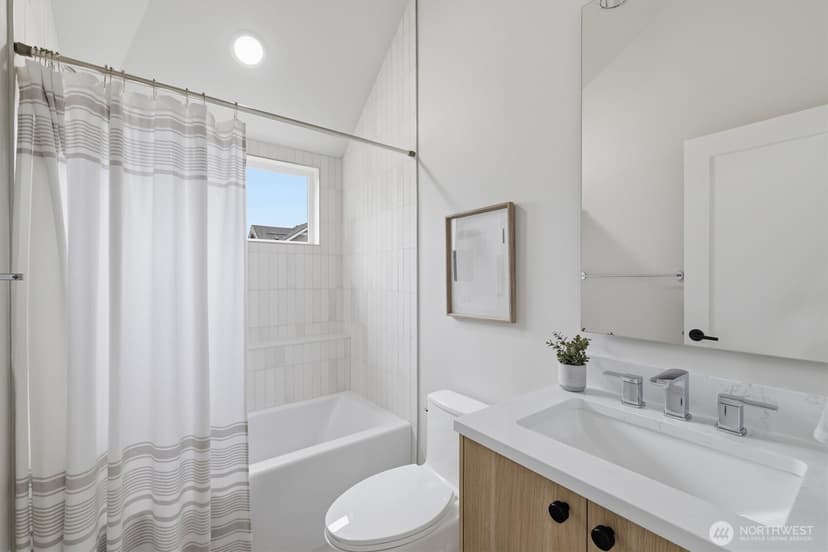 Property photo for 1409 29th Avenue, Seattle photo 20