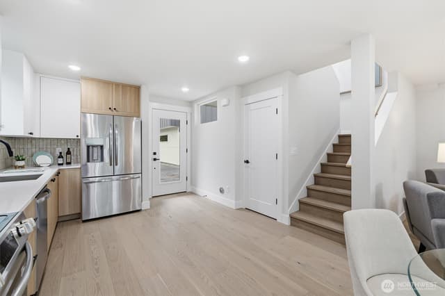 Property photo for 1409 29th Avenue, Seattle photo 5