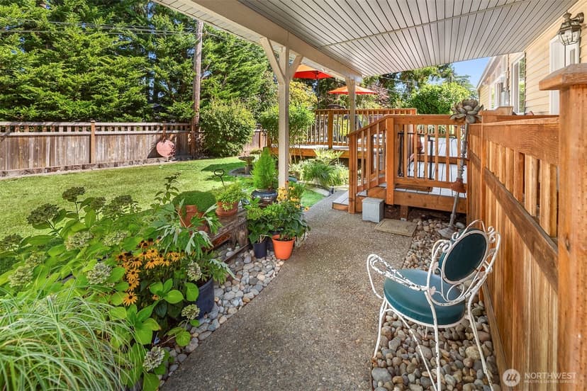 Property photo for 1015 Fir Park Lane, Fircrest photo 18