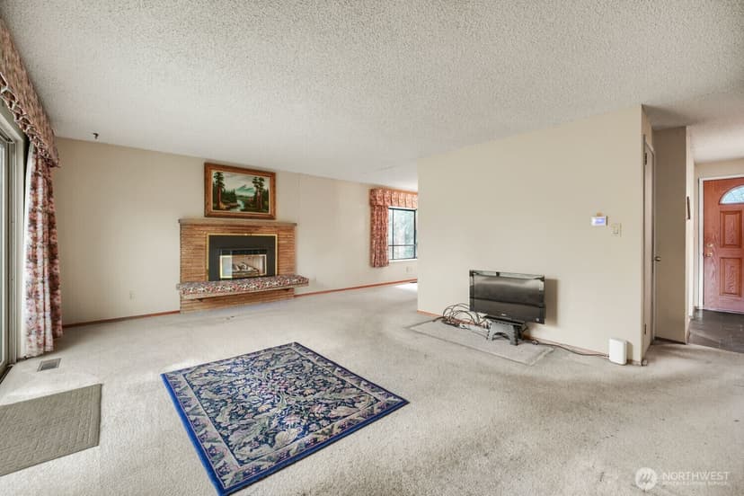 Property photo for 12524 13th Avenue SW, Burien photo 6