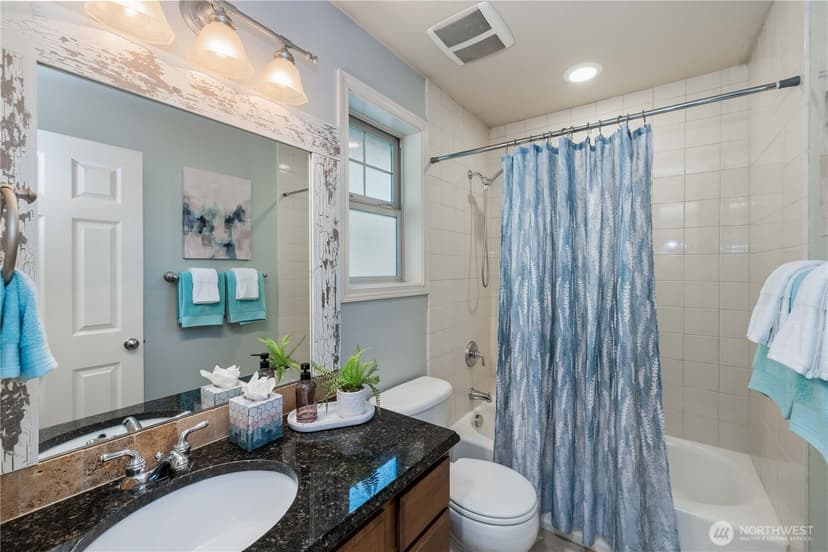 Property photo for 21900 SE 242nd Street #E-1, Maple Valley photo 21