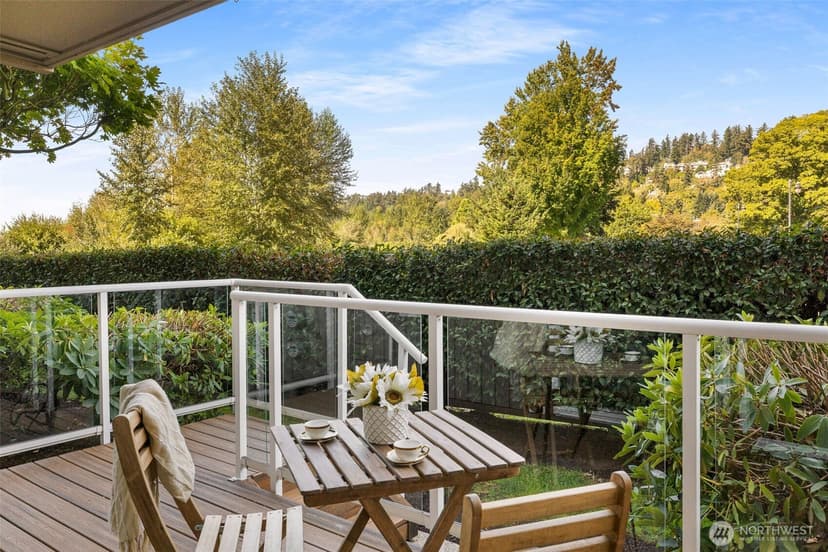 Property photo for 9715 NE Juanita Drive #B107, Kirkland photo 18
