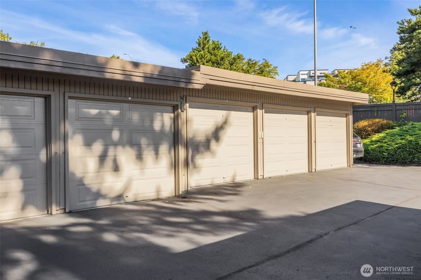 Property photo for 9715 NE Juanita Drive #B107, Kirkland photo 21