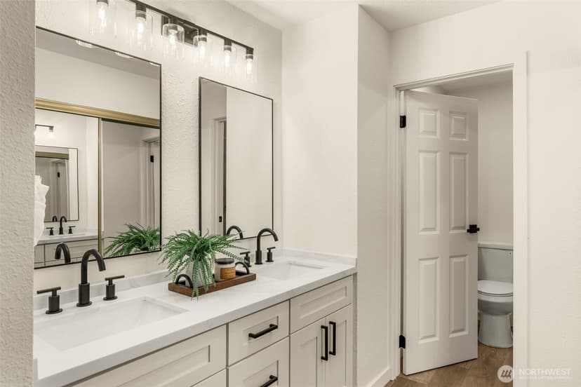 Property photo for 9715 NE Juanita Drive #B107, Kirkland photo 15