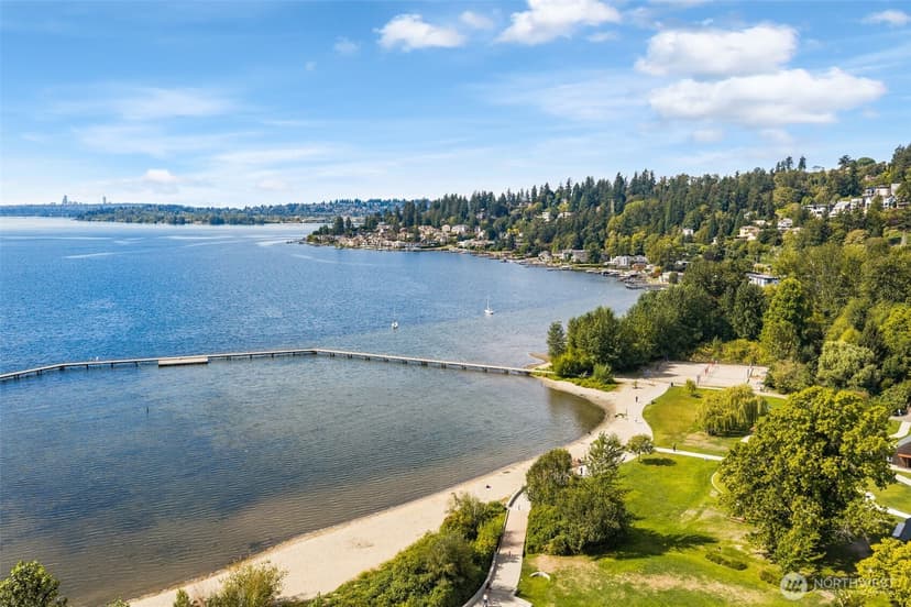 Property photo for 9715 NE Juanita Drive #B107, Kirkland photo 32
