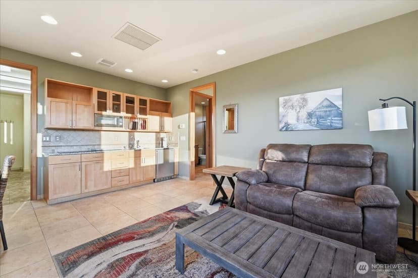 Property photo for 825 Hawks Meadow Road, Chelan photo 30