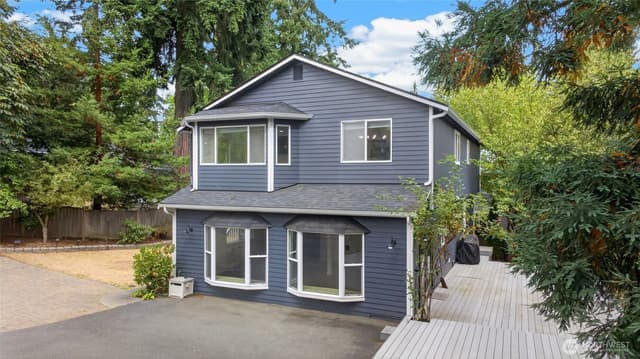 Property photo for 12730 15th Avenue NE, Seattle photo 2
