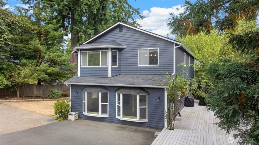 Property photo for 12730 15th Avenue NE, Seattle photo 2
