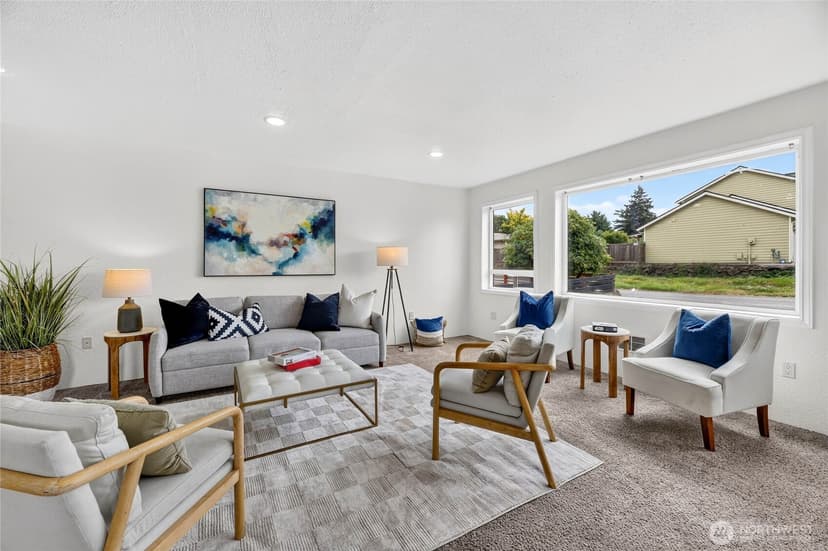 Property photo for 528 SW 118th Street, Seattle photo 12