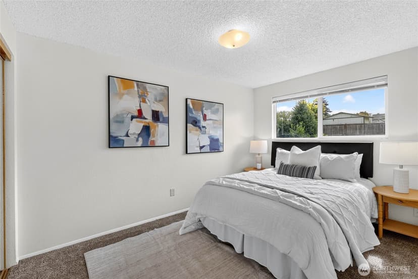 Property photo for 528 SW 118th Street, Seattle photo 18
