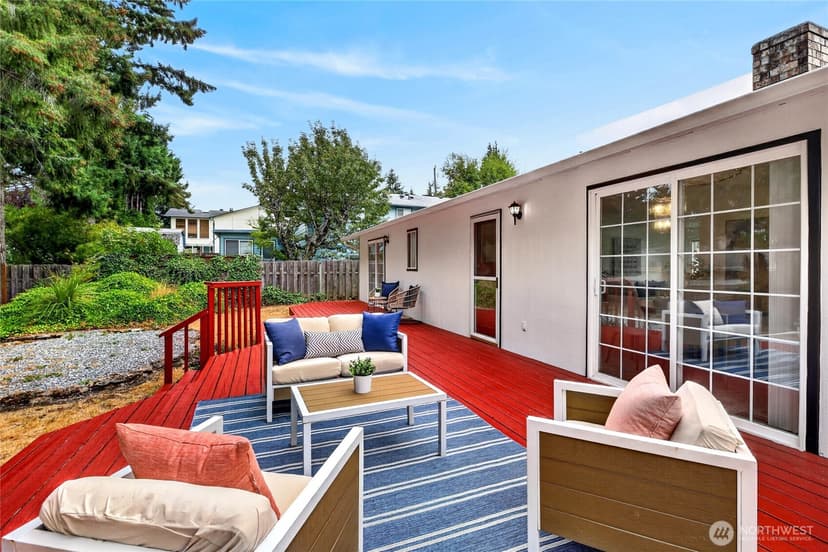 Property photo for 528 SW 118th Street, Seattle photo 25