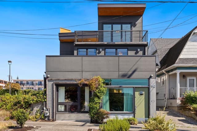 Property photo for 112 18th Avenue, Seattle