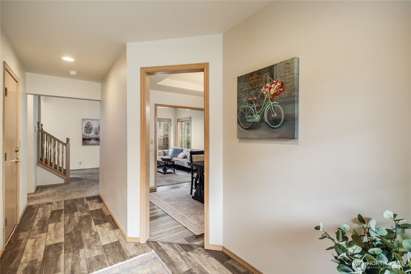Property photo for 6811 Shady Grove Place, Arlington photo 7