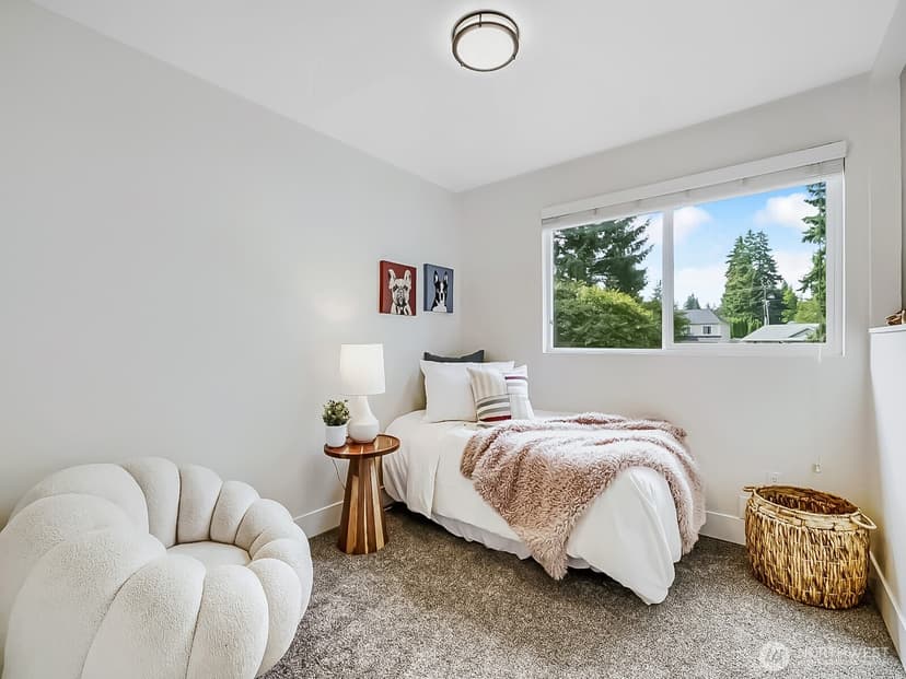 Property photo for 13832 125th Avenue NE, Kirkland photo 20