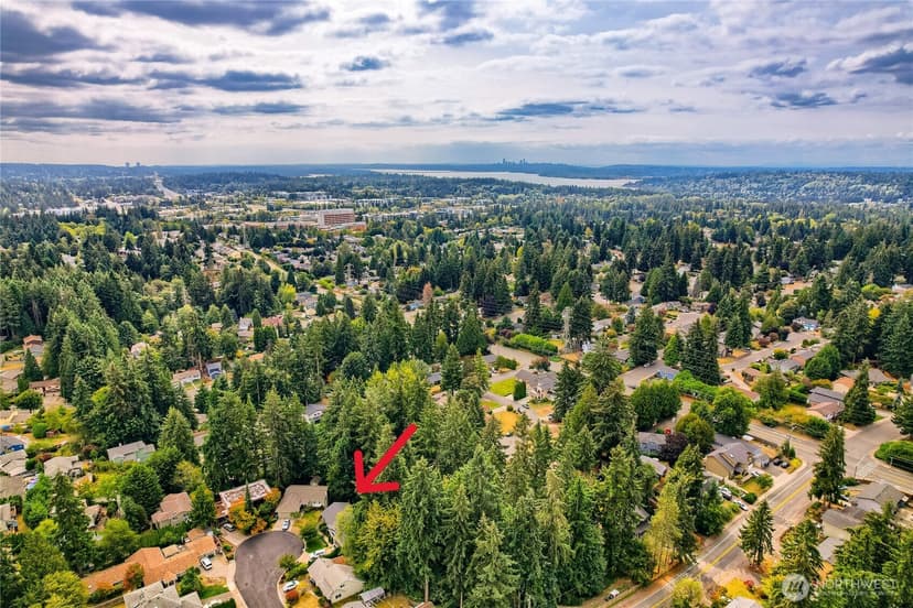 Property photo for 13832 125th Avenue NE, Kirkland photo 33