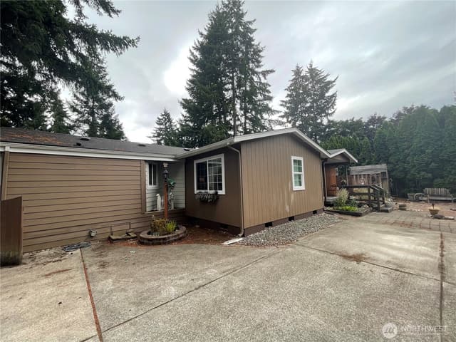 Property photo for 8305 188th Street Ct E, Puyallup photo 4