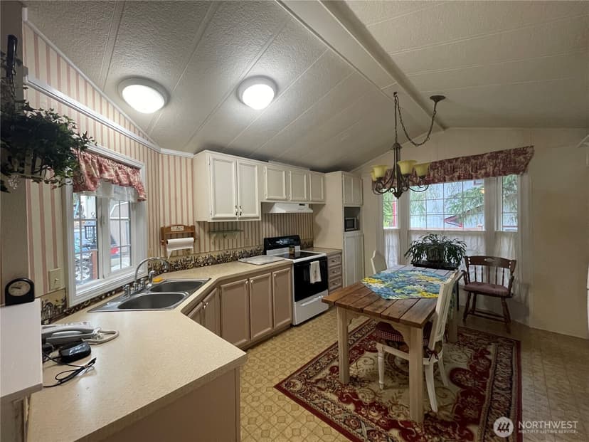 Property photo for 8305 188th Street Ct E, Puyallup photo 28