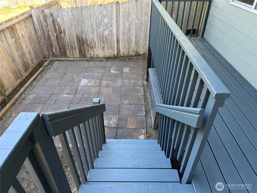 Property photo for 907 141st Place SW, Lynnwood photo 33