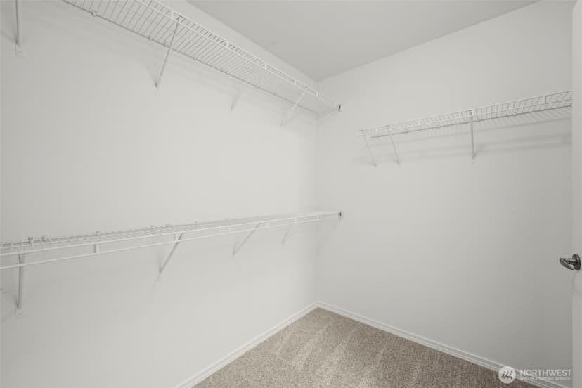 Property photo for 907 141st Place SW, Lynnwood photo 26