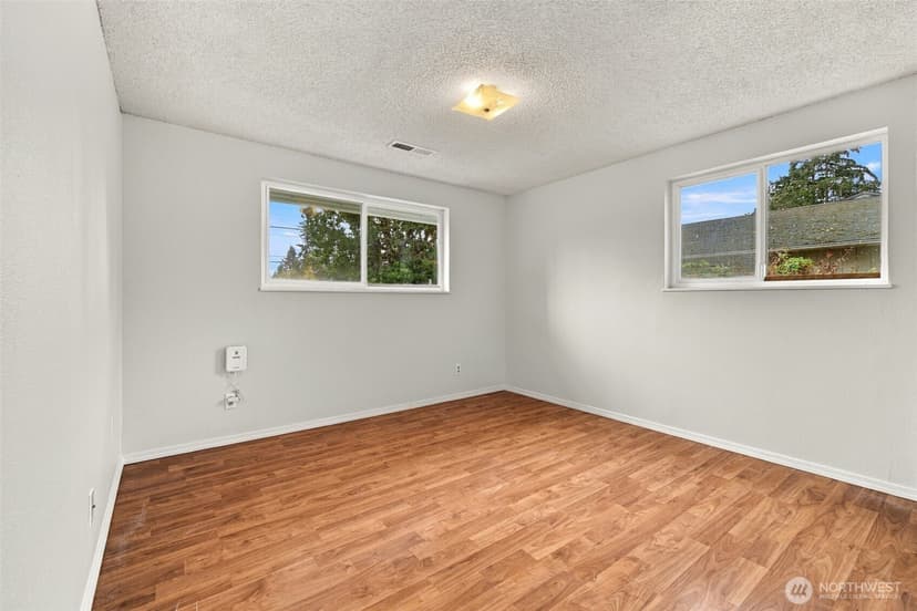 Property photo for 8419 WASHINGTON Boulevard SW, Lakewood photo 16