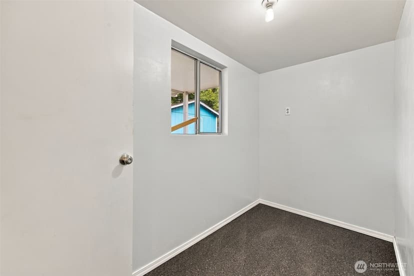 Property photo for 8419 WASHINGTON Boulevard SW, Lakewood photo 24