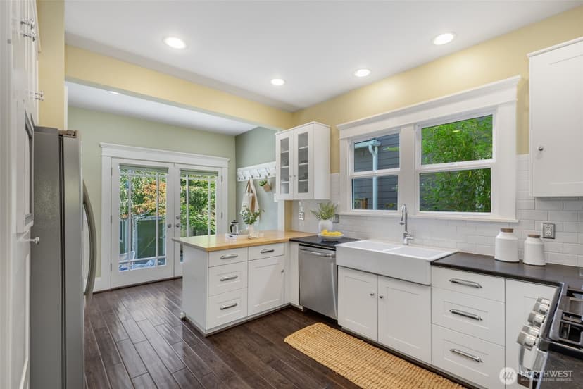 Property photo for 338 29th Avenue, Seattle photo 16