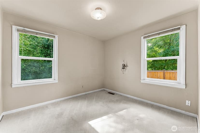 Property photo for 10454 2nd Avenue S, Seattle photo 17