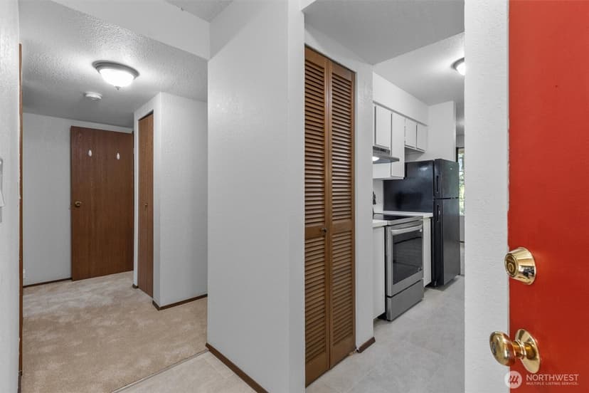 Property photo for 16200 NE 12th Court #D59, Bellevue photo 3